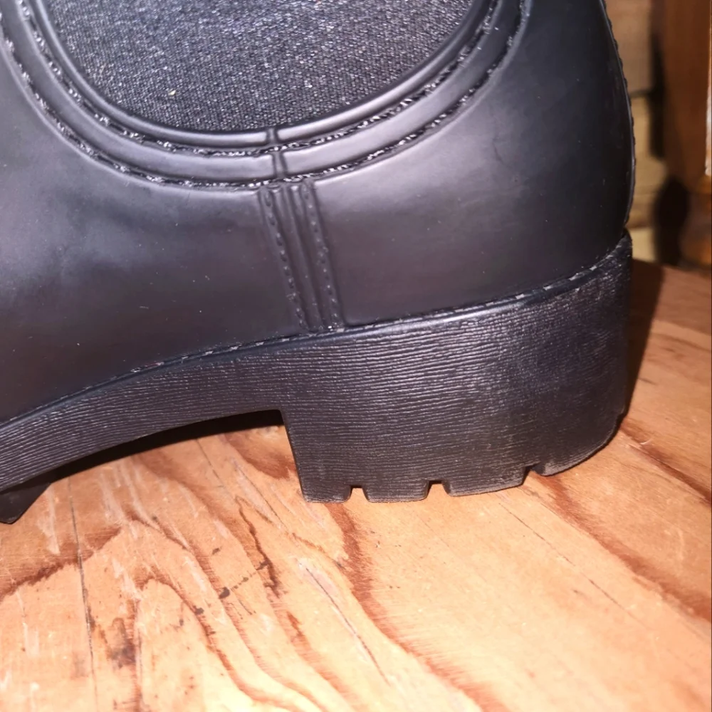 JEFFREY CAMPBELL BLACK MATTE CLOUDY WATERPROOF CHELSEA BOOTS-SEE DESCRIPTION - Picture 10 of 10